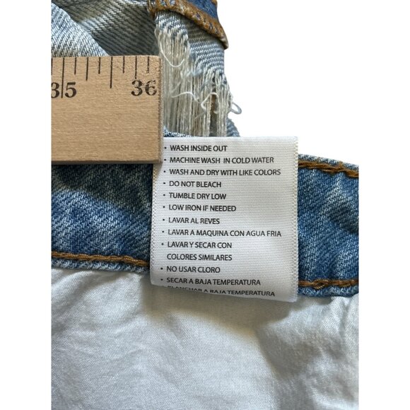 KanCan Denim Shorts Womens 5 26 Blue Distressed Ripped Raw Hem Mid Rise Casual - Picture 4 of 7